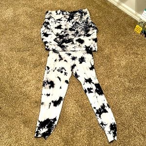 Torrid tie-die sweat set